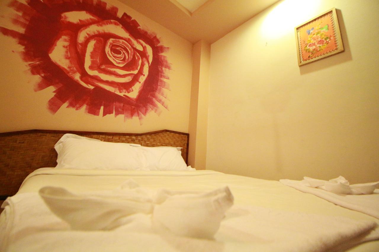 Nakara Boutique Hotel Chiang Mai Buitenkant foto