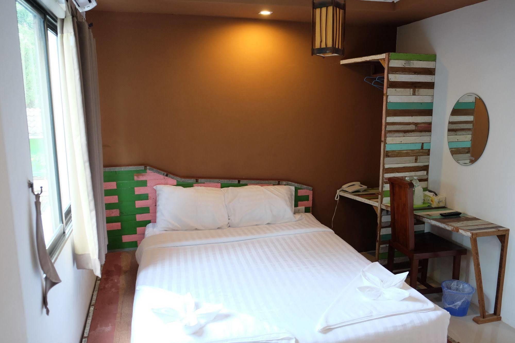 Nakara Boutique Hotel Chiang Mai Buitenkant foto