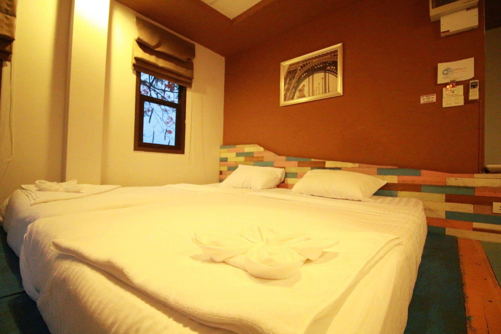 Nakara Boutique Hotel Chiang Mai Buitenkant foto